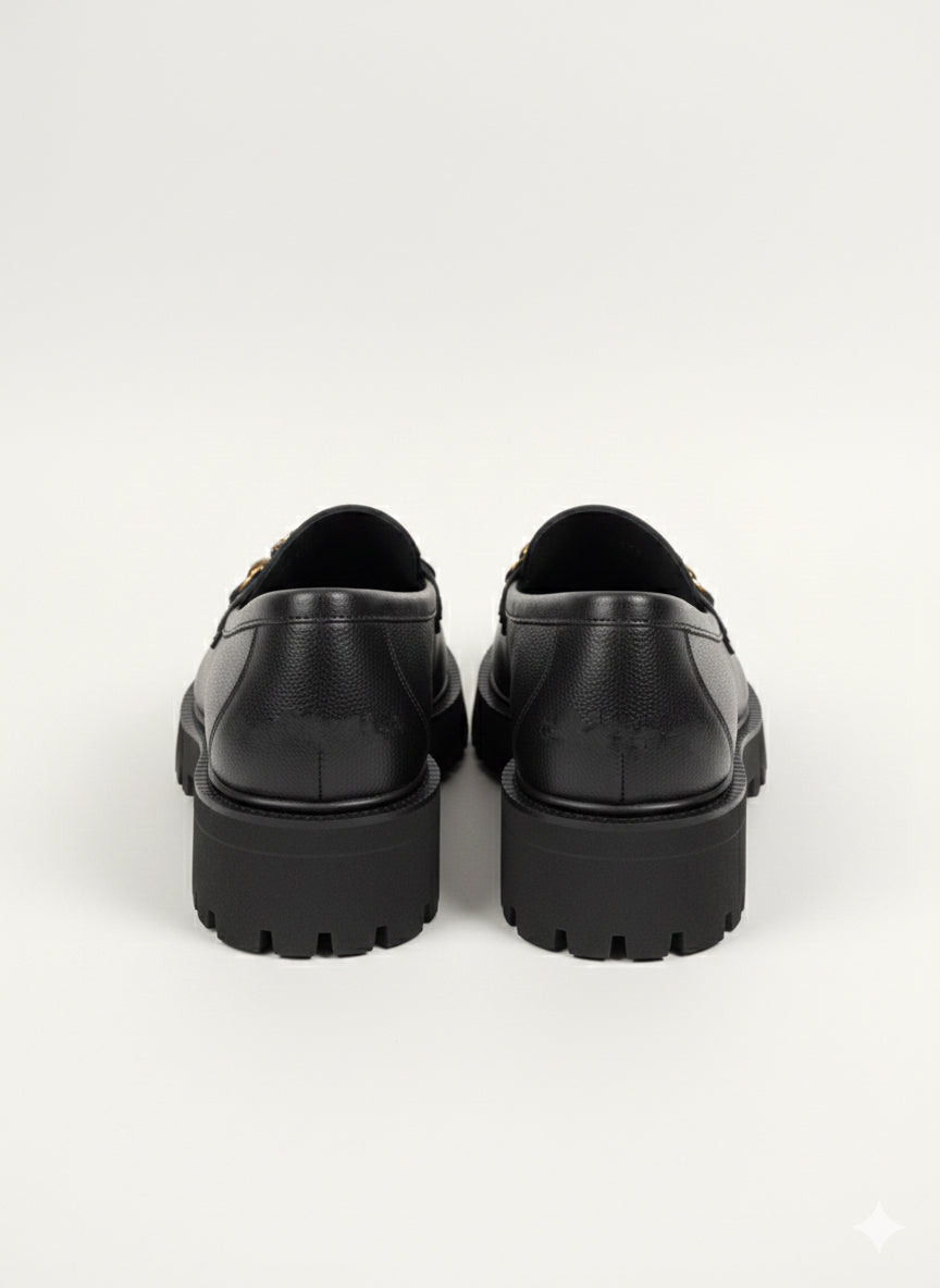 Prada shoes 👞